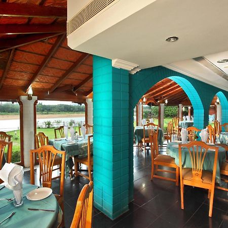 The River Retreat Heritage Ayurvedic Resort Shoranur Exterior foto
