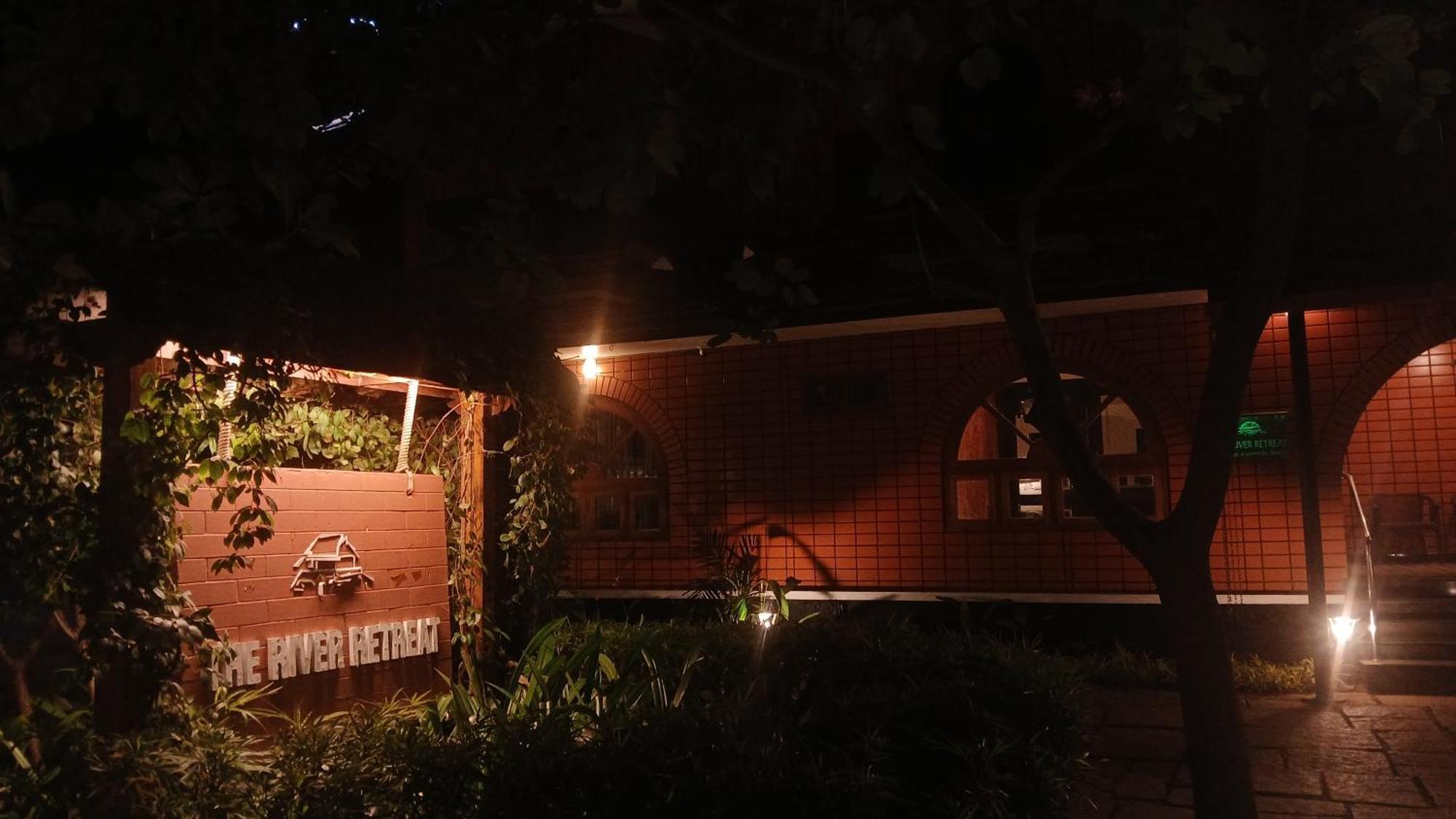 The River Retreat Heritage Ayurvedic Resort Shoranur Exterior foto