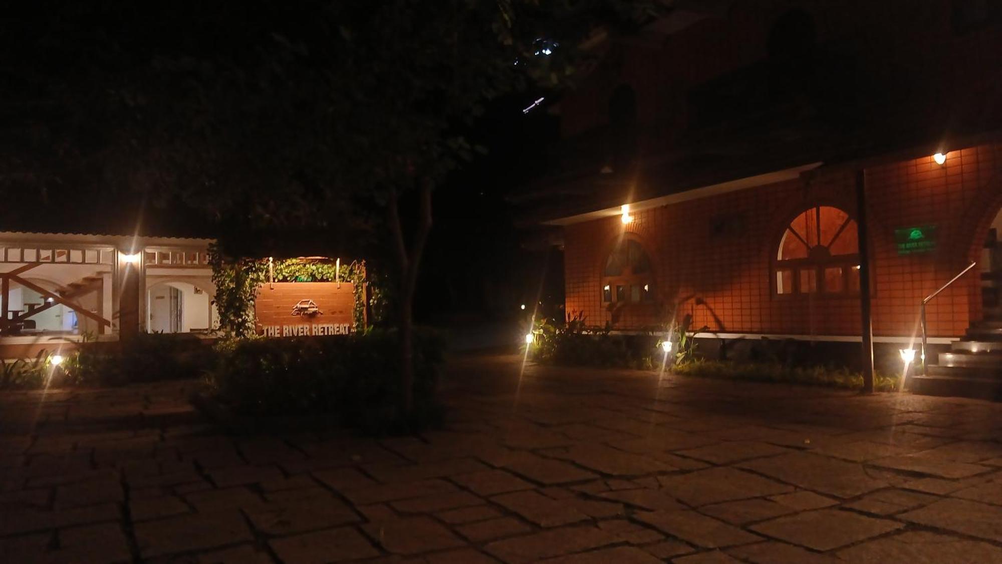 The River Retreat Heritage Ayurvedic Resort Shoranur Exterior foto