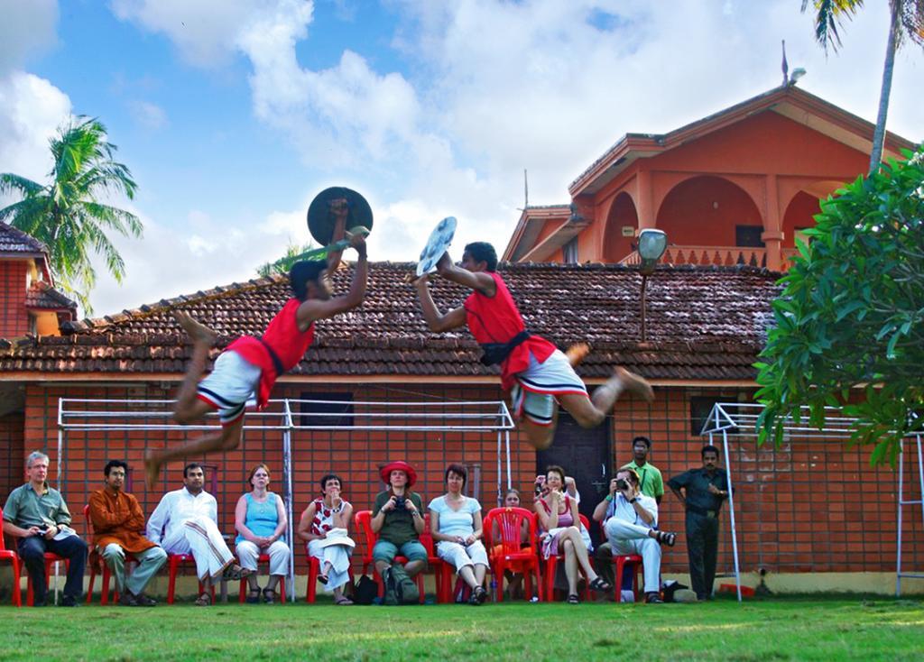 The River Retreat Heritage Ayurvedic Resort Shoranur Exterior foto