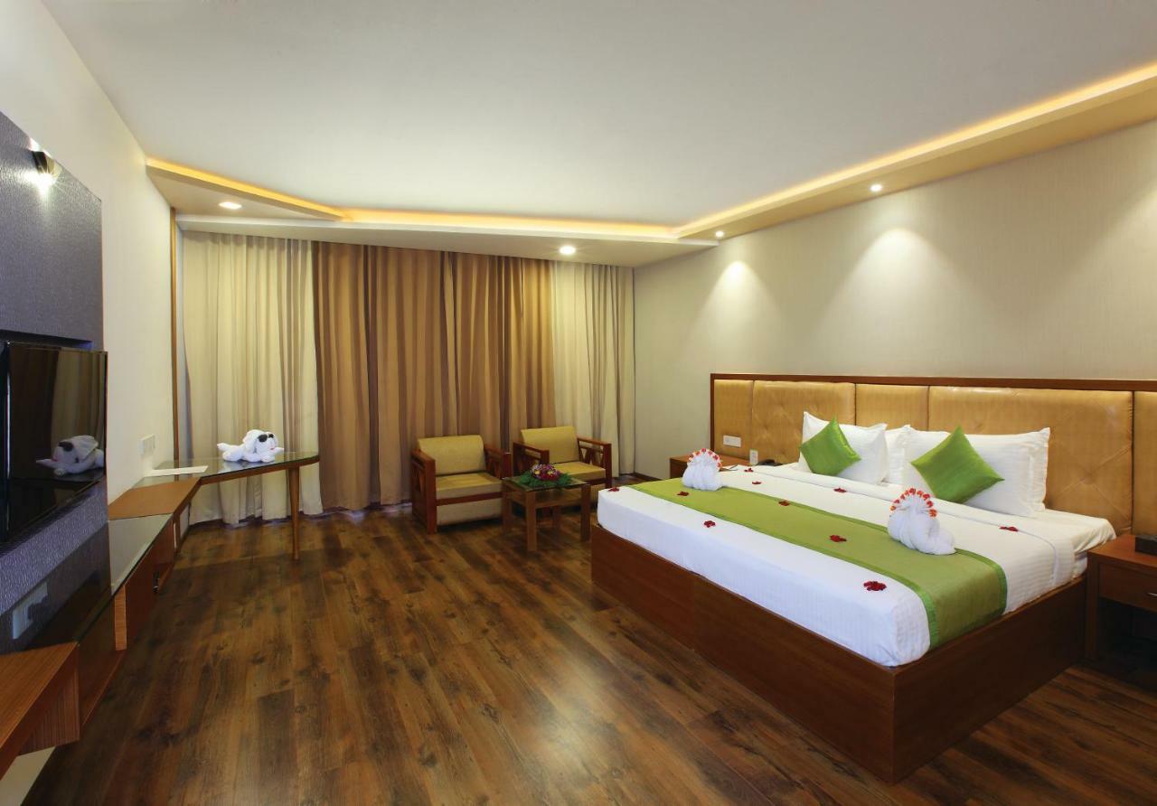 The River Retreat Heritage Ayurvedic Resort Shoranur Exterior foto