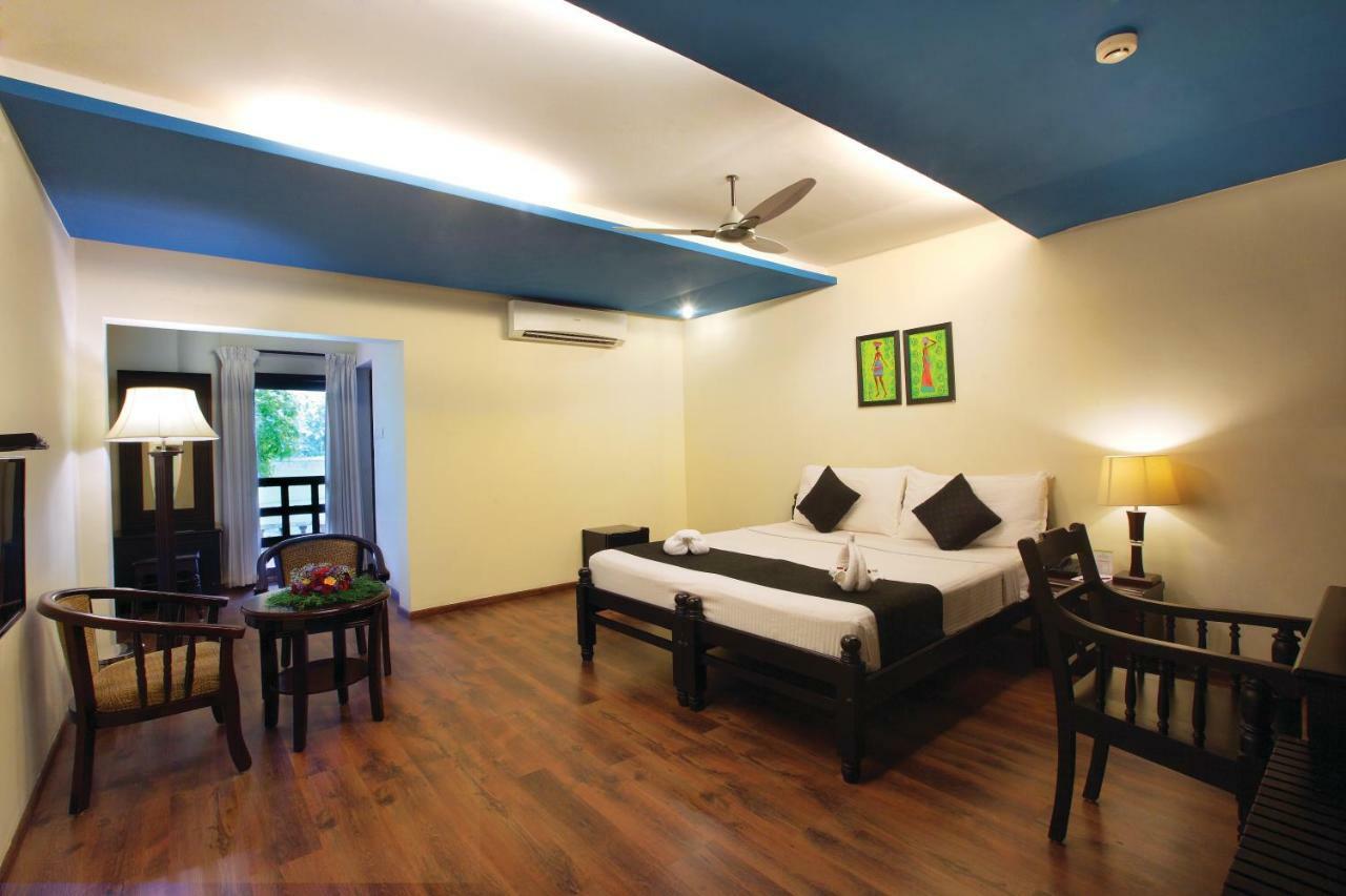 The River Retreat Heritage Ayurvedic Resort Shoranur Exterior foto